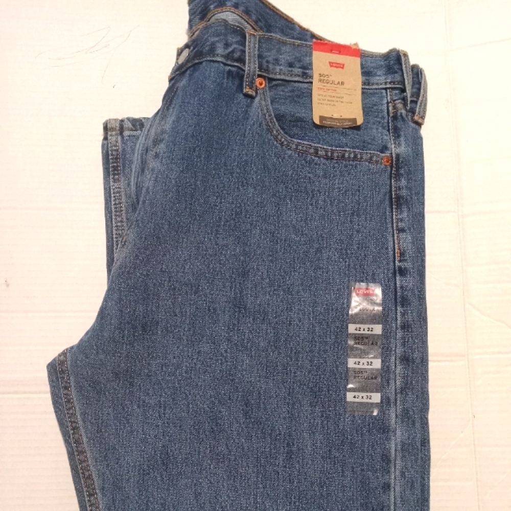 505 Levis jeans men size 42W 32 L